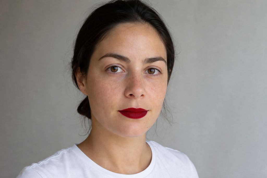 1. Red matte lipstick