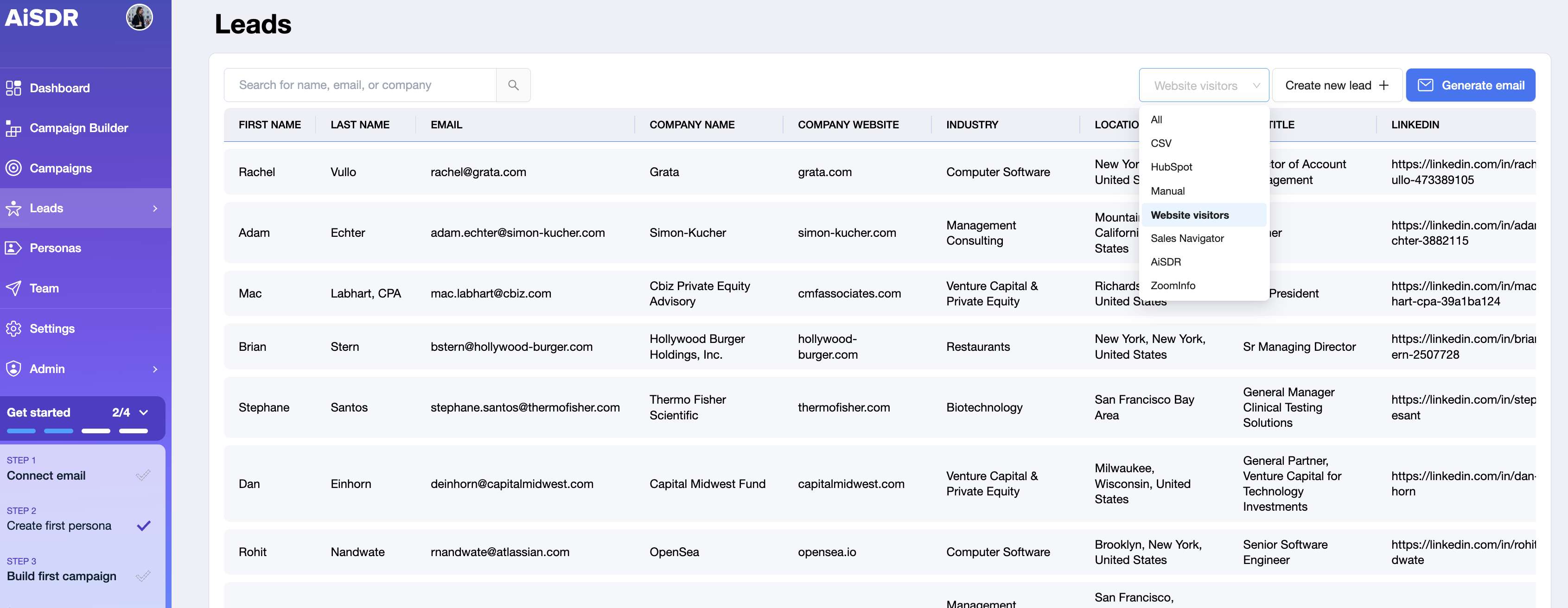 Screenshot showing how to view website visitors in the Leads tab